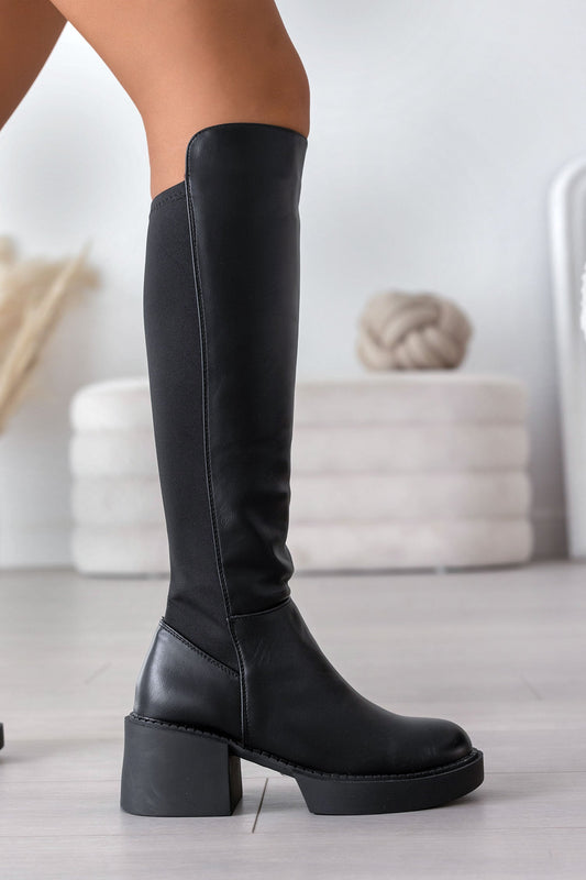 EVAA - Black boots with elastic fabric on the back