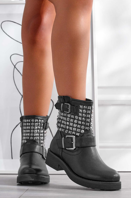 GIOIA - Black biker boots with studs