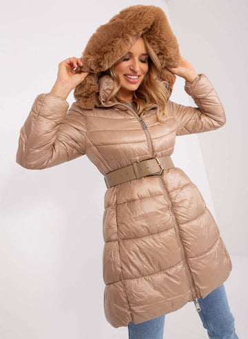 Manteau long matelassé avec capuche en fausse fourrure taupe