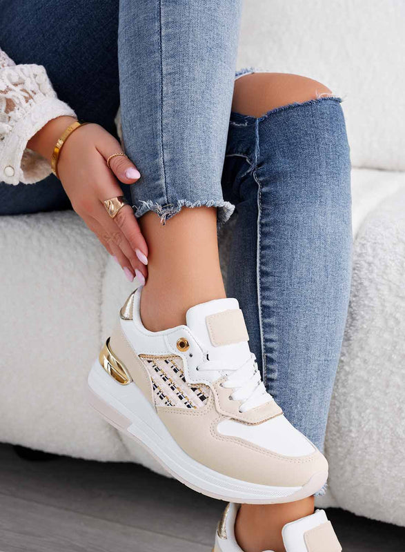 Sneakers beige con inserti in tessuto