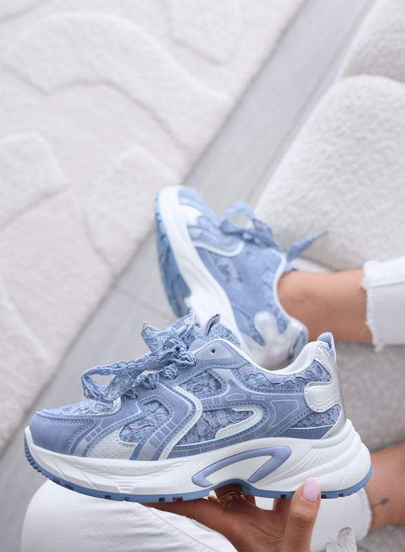LINA - Baskets bleues avec lacets en dentelle et semelle épaisse