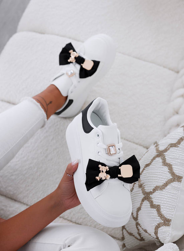 MAGDA - White sneakers with black bow and gold teddy pin