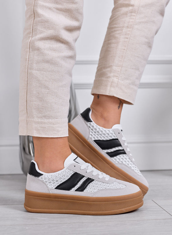 MARISOL - Sneakers grigie con inserti neri e suola in gomma