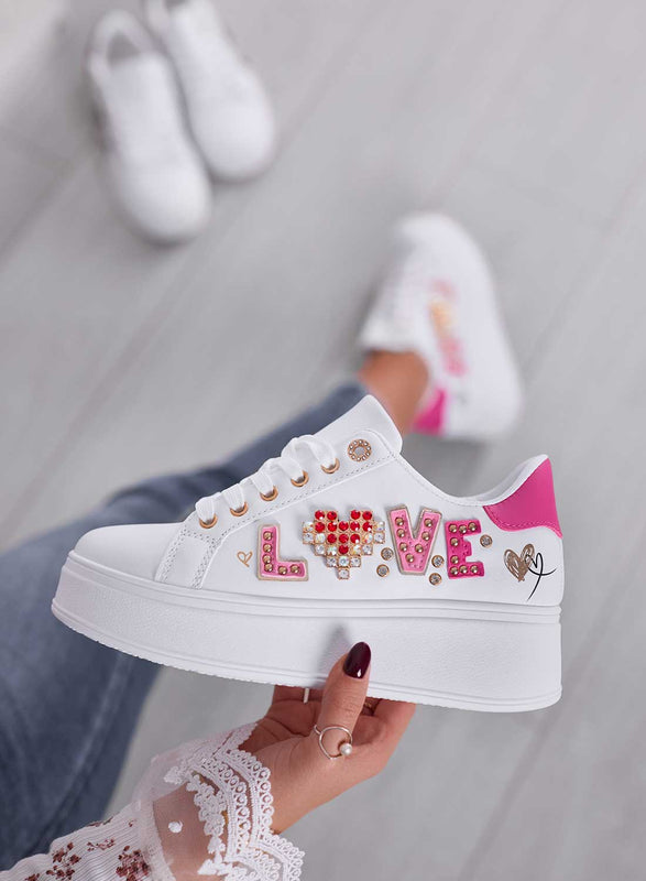 MIRTA - White sneakers with fuchsia heel and "love" lettering