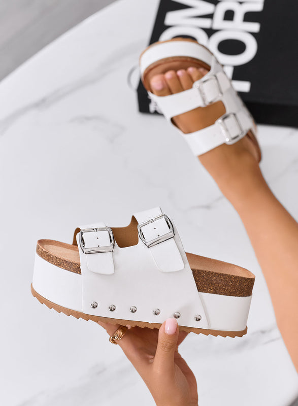 ORTENSIA - Sandali Ciabatte bianche platform con doppia fibbia e suola in sughero