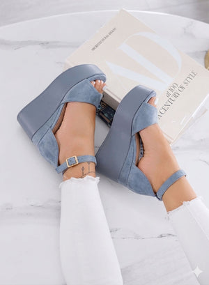 PENNY - Blue suede platform sandals with ankle strap