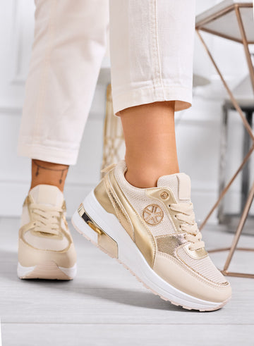 ROMILDA - Sneakers beige con dettagli oro e suola platform