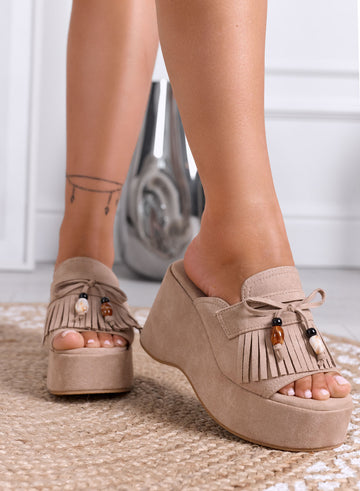 ROVE - Taupe wedge mules with fringe