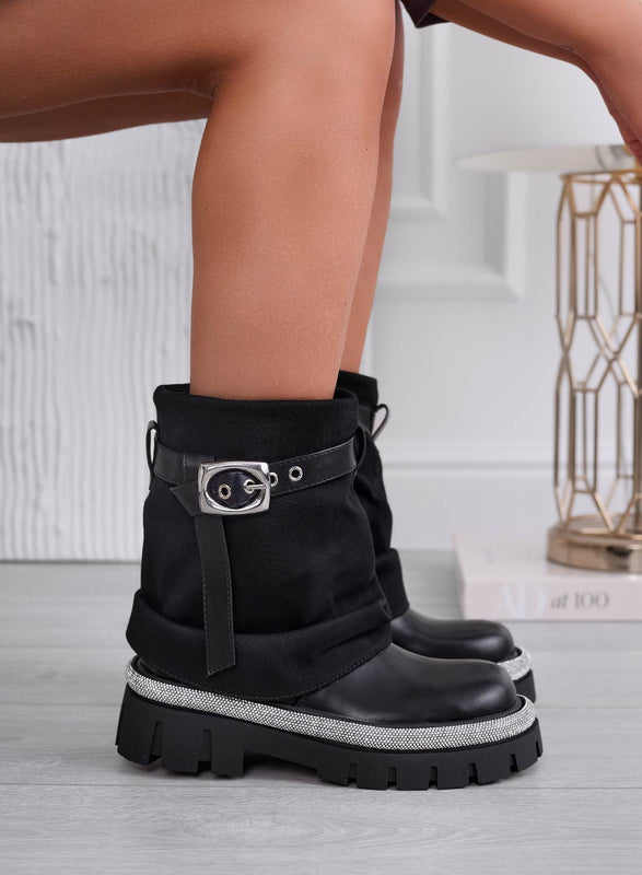 SALLY - Bottines noires avec revers et bordure en strass