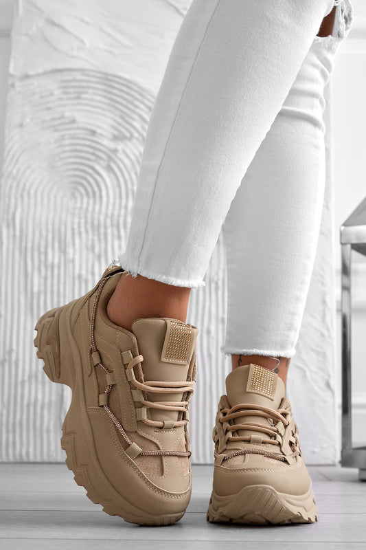 Mud sneakers with high sole and rhinestones