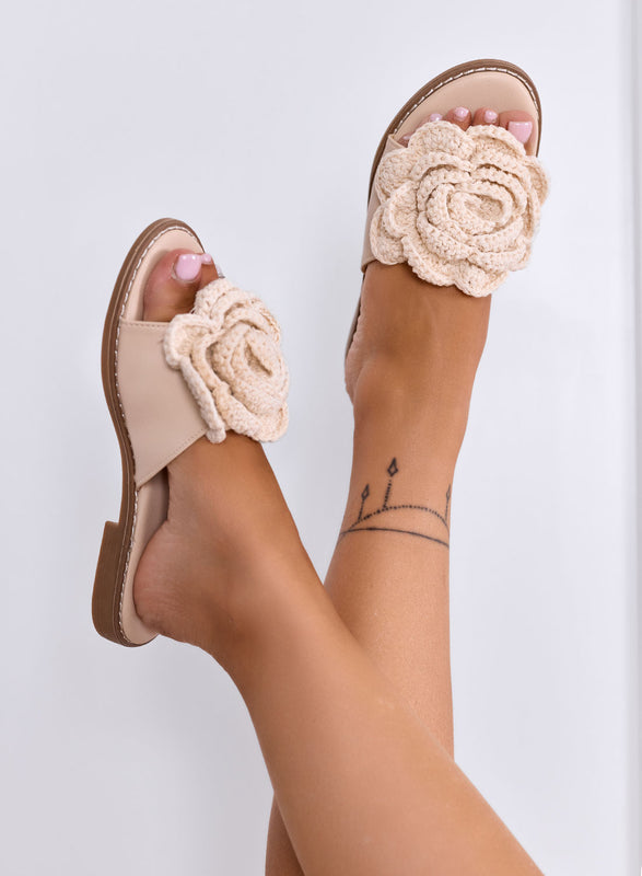 SARAH - Ciabatte beige con Maxi Fiore Crochet