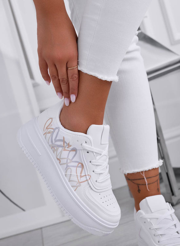 TAYLOR - White sneakers with heart print