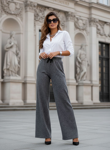 Gray pants with elastic and drawstring waist