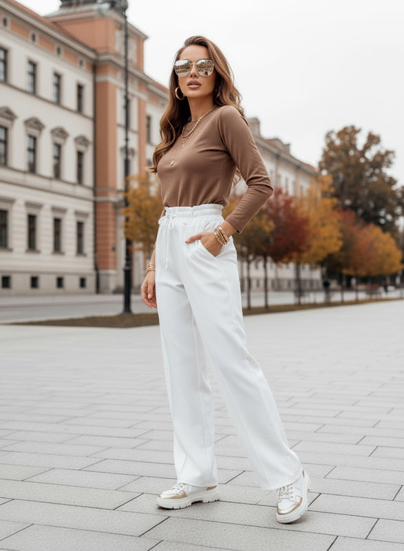 White trousers with elastic and drawstring waist