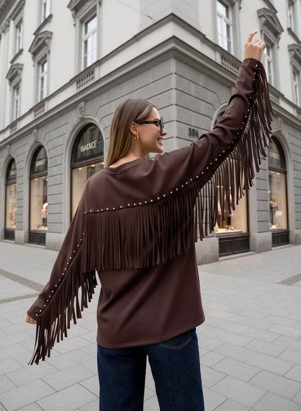 Maxi pull marron avec clous et franges