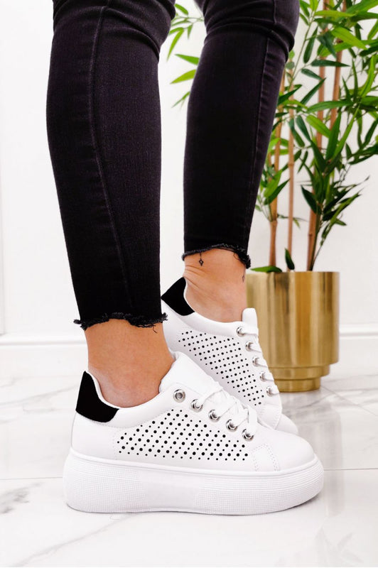 BRIDGET - White sneakers perforated with chunky sole and black back