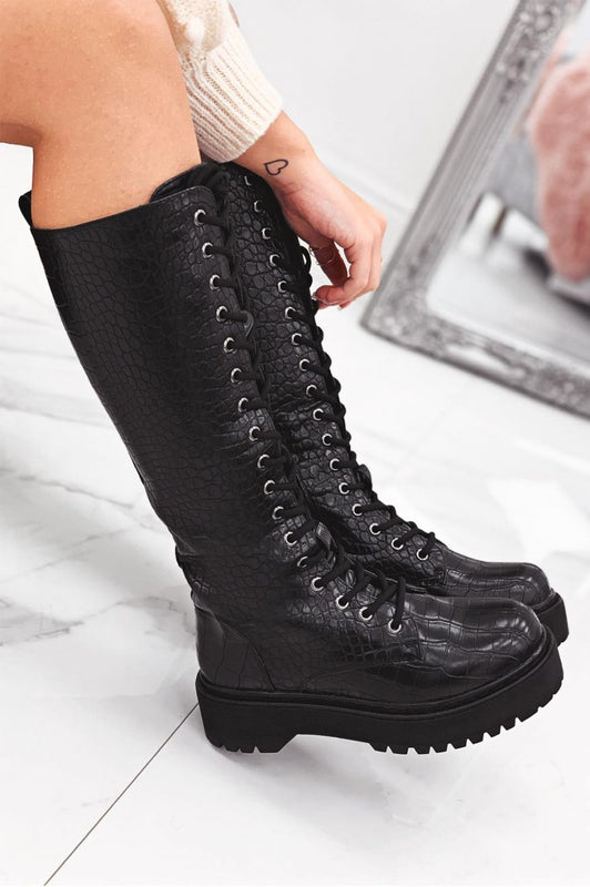 MELODY - Black boots with crocodile print