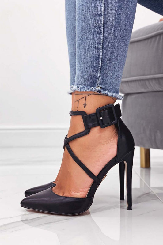 Escarpins noirs en similicuir avec talon haut