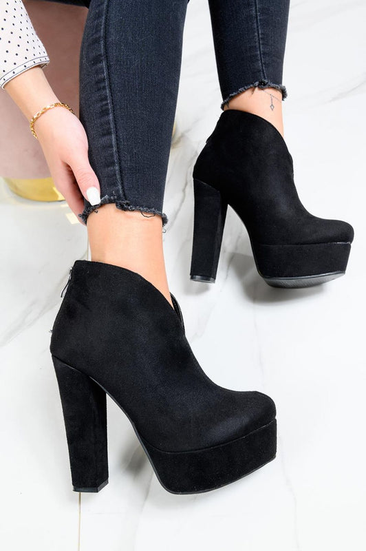 Black suede ankle boots with high heels Fabiana