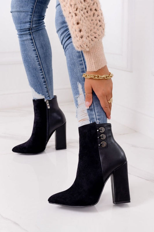 Botines negros de ante con parte trasera de piel sintética Silvia Gala