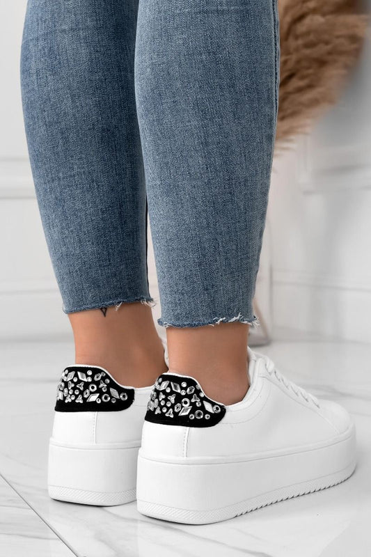 CARRY - White sneakers with silver details and black back with stones