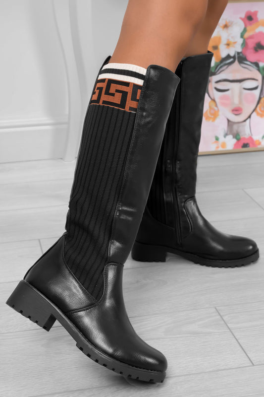 DILETTA - Black boots with sidespring