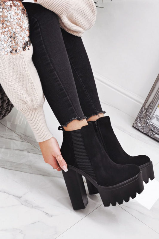 Black suede ankle boots with side spring  Giada