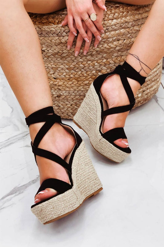 Sandali neri stringati con zeppa in corda