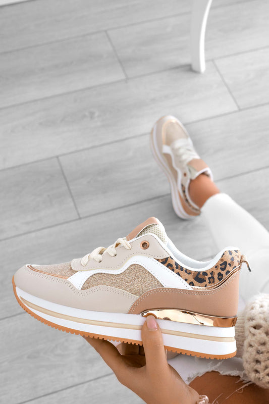 Sneakers beige con inserti glitter e maculati