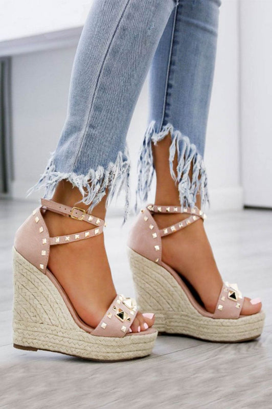 GAIA - Pink sandals with wedge and studs