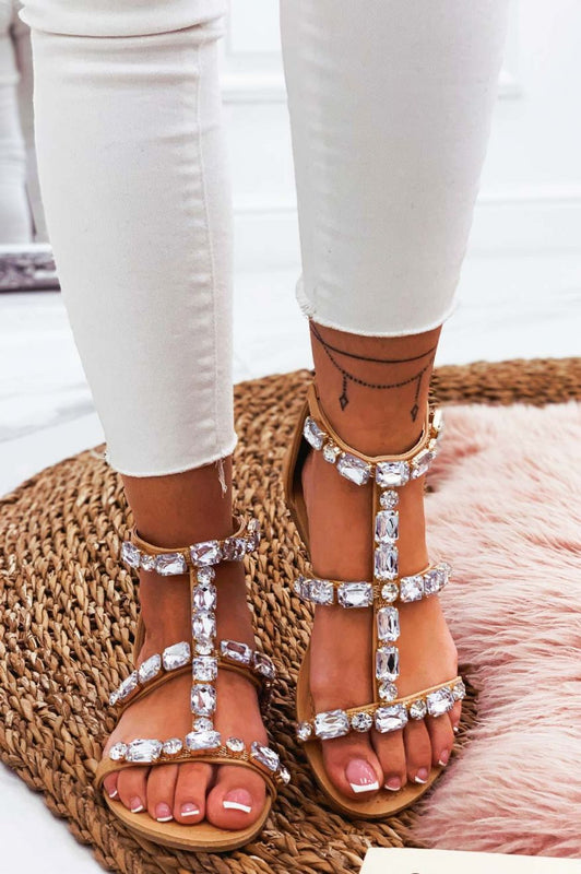 Sandales plats beige ornés de bijoux