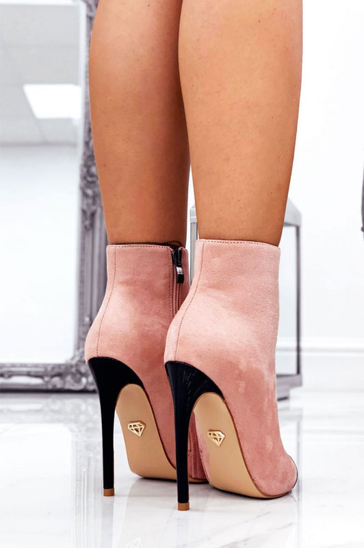 Pink suede ankle boots with heel and black patent leather toe