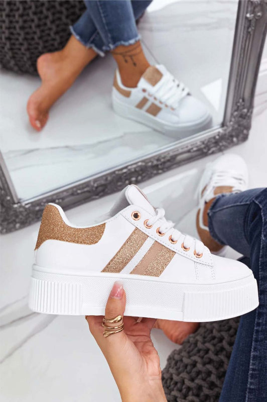 Zapatillas blancas con cordones e inserciones de glitter oro rosa