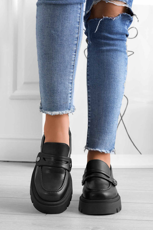 Mocasines plataforma negros Alexoo con accesorios intercambiables