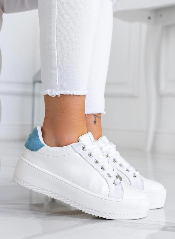 CARRY -  White sneakers with golden details and blu back
