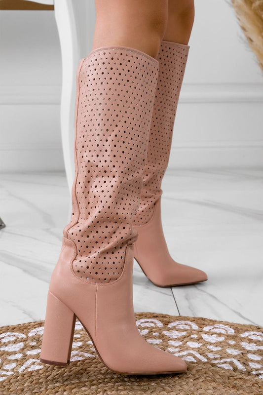 SAHARA - Stivali rosa traforati con tacco comodo