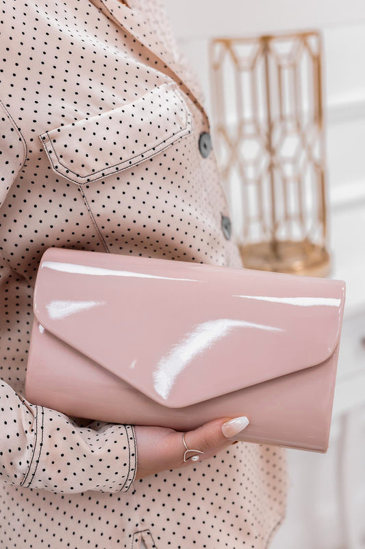 Pink patent leather clutch bag B 206