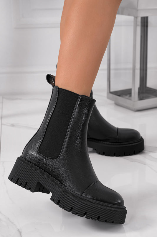 JENNIFER - Black ankle boots with side spring